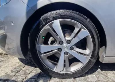 Sell Peugeot 308 SW 2014 - 9250 EUR, 265000 km - AUTO.MOTO.pt