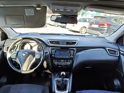 Sell Nissan Qashqai 2016 - 16500 EUR, 146464 km - AUTO.MOTO.pt