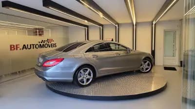 Vendo Mercedes-Benz CLS 250 2012 - 22500 EUR, 197255 km - AUTO.MOTO.pt