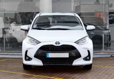 Sell Toyota Yaris 2022 - 21900 EUR, 71200 km - AUTO.MOTO.pt