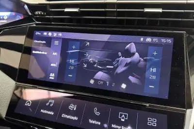 Vendo Peugeot 308 2023 - 19950 EUR, 38478 km - AUTO.MOTO.pt