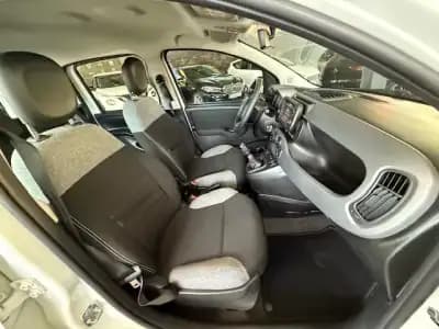 Sell Fiat Panda 2022 - 9900 EUR, 85562 km - AUTO.MOTO.pt