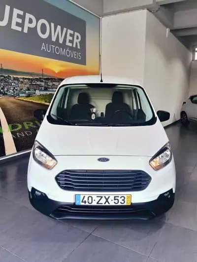 Sell Ford Transit Courier 2020 - 10990 EUR, 129167 km - AUTO.MOTO.pt