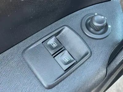 Sell Renault Kangoo 2021 - 13900 EUR, 151000 km - AUTO.MOTO.pt