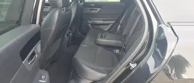 Sell Jaguar XF Sportbrake 2017 - 19750 EUR, 195000 km - AUTO.MOTO.pt