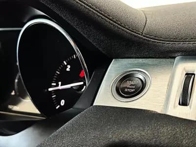 Vendo Land Rover Range Rover Evoque 2015 - 23500 EUR, 152000 km - AUTO.MOTO.pt