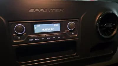 Sell Mercedes-Benz Sprinter 2018 - 27950 EUR, 160304 km - AUTO.MOTO.pt