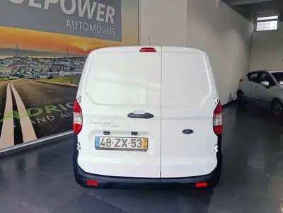 Sell Ford Transit Courier 2020 - 10990 EUR, 129167 km - AUTO.MOTO.pt