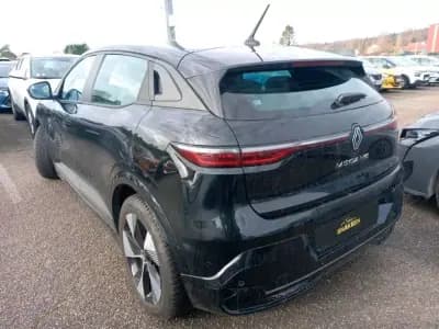Vendo Renault Mégane E-Tech 2023 - 25680 EUR, 41612 km - AUTO.MOTO.pt