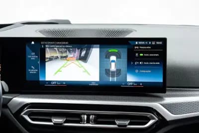 Vendo BMW 330 2023 - 43950 EUR, 44000 km - AUTO.MOTO.pt