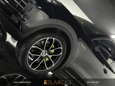 Vendo Porsche Cayenne 2018 - 53990 EUR, 150300 km - AUTO.MOTO.pt