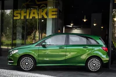 Sell Mercedes-Benz B 250 2017 - 14900 EUR, 85144 km - AUTO.MOTO.pt