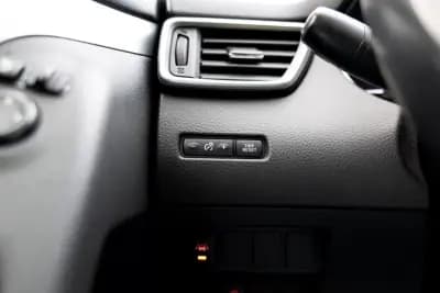 Sell Nissan Qashqai 2018 - 18900 EUR, 100000 km - AUTO.MOTO.pt