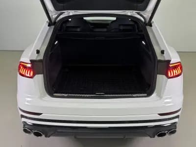 Vendo Audi SQ8 2019 - 99950 EUR, 49398 km - AUTO.MOTO.pt