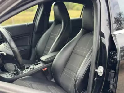 Vendo Mercedes-Benz A 180 2015 - 14950 EUR, 180700 km - AUTO.MOTO.pt