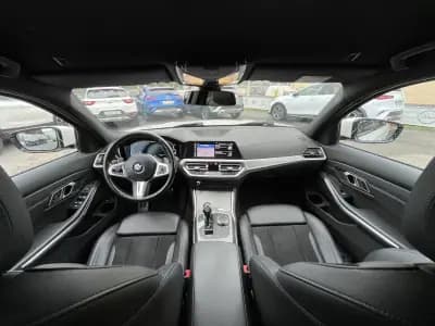 Vendo BMW 320 2021 - 25950 EUR, 229000 km - AUTO.MOTO.pt