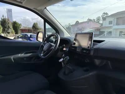 Vendo Opel Combo 2020 - 12500 EUR, 173787 km - AUTO.MOTO.pt