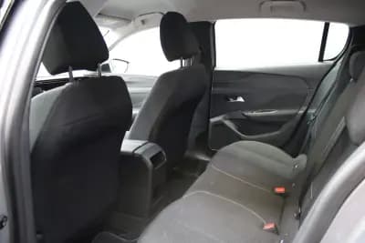 Sell Peugeot 308 2023 - 25800 EUR, 55300 km - AUTO.MOTO.pt