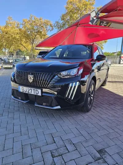 Vendo Peugeot 2008 2024 - 22900 EUR, 27230 km - AUTO.MOTO.pt