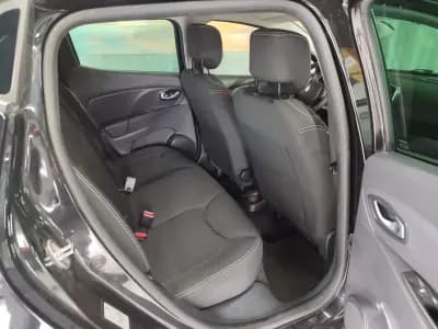 Vendo Renault Clio 2017 - 10500 EUR, 112820 km - AUTO.MOTO.pt