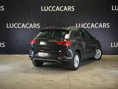 Vendo Volkswagen T-Roc 2019 - 17490 EUR, 147720 km - AUTO.MOTO.pt