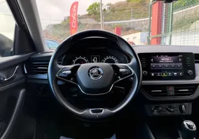 Vendo Skoda Scala 2022 - 15990 EUR, 81100 km - AUTO.MOTO.pt