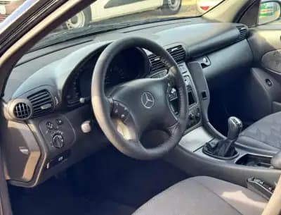 Sell Mercedes-Benz C 200 2001 - 6450 EUR, 253373 km - AUTO.MOTO.pt