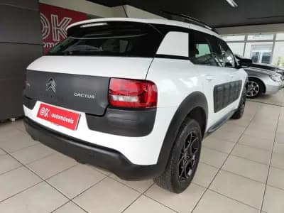 Vendo Citroën C4 Cactus 2018 - 9150 EUR, 106600 km - AUTO.MOTO.pt