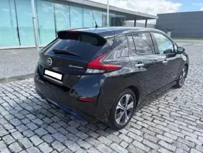 Vendo Nissan Leaf 2018 - 13999 EUR, 69000 km - AUTO.MOTO.pt