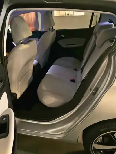 Sell Peugeot 308 2016 - 15500 EUR, 171736 km - AUTO.MOTO.pt