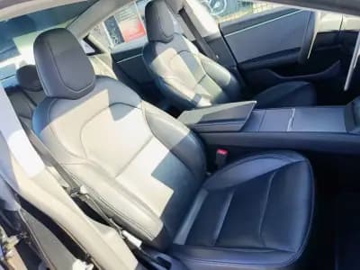 Vendo Tesla Model 3 2024 - 34000 EUR, 59000 km - AUTO.MOTO.pt