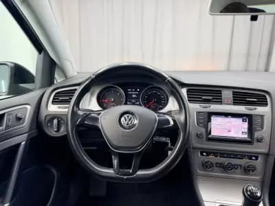Sell Volkswagen Golf 2014 - 16750 EUR, 165000 km - AUTO.MOTO.pt