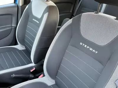 Sell Dacia Logan MCV 2019 - 9900 EUR, 114236 km - AUTO.MOTO.pt