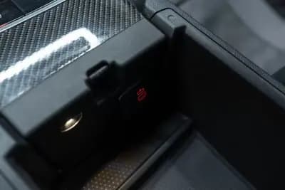 Vendo BMW M3 2023 - 109950 EUR, 38000 km - AUTO.MOTO.pt