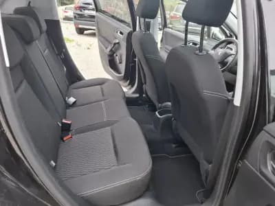 Sell Peugeot 208 2017 - 8900 EUR, 191000 km - AUTO.MOTO.pt