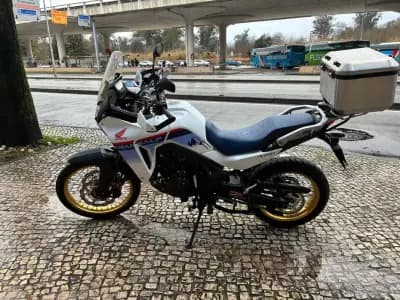 Sell Honda XL 2023 - 8550 EUR, 10729 km - AUTO.MOTO.pt
