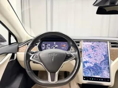 Vendo Tesla Model S 2018 - 23500 EUR, 183000 km - AUTO.MOTO.pt