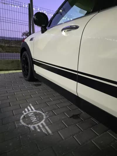 Sell MINI Clubman 2018 - 15990 EUR, 184000 km - AUTO.MOTO.pt