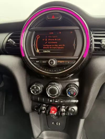 Vendo MINI 2015 - 14900 EUR, 140000 km - AUTO.MOTO.pt