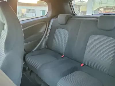 Vendo Fiat Grande Punto 2010 - 13900 EUR, 32000 km - AUTO.MOTO.pt