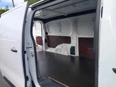 Sell Citroën Jumpy 2018 - 13900 EUR, 151160 km - AUTO.MOTO.pt