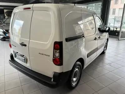 Sell Peugeot Partner 2018 - 12600 EUR, 54832 km - AUTO.MOTO.pt