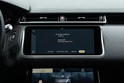 Sell Land Rover Range Rover Velar 2021 - 51950 EUR, 76000 km - AUTO.MOTO.pt