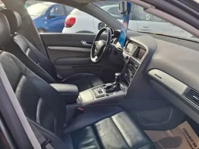Vendo Audi A6 2004 - 6900 EUR, 260000 km - AUTO.MOTO.pt