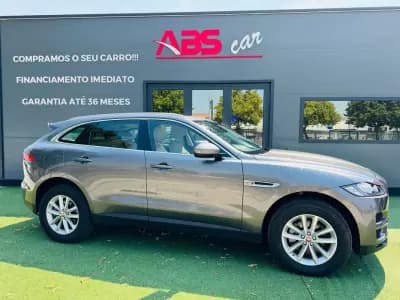 Sell Jaguar F-Pace 2017 - 24999 EUR, 78000 km - AUTO.MOTO.pt