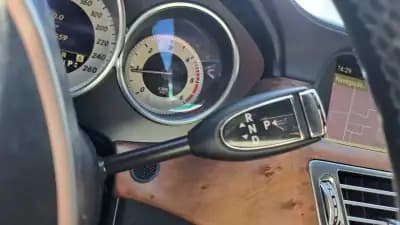 Sell Mercedes-Benz CLS 250 2011 - 22980 EUR, 167559 km - AUTO.MOTO.pt