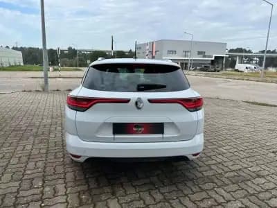 Sell Renault Mégane Sport Tourer 2022 - 17990 EUR, 142667 km - AUTO.MOTO.pt