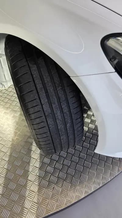 Sell Mercedes-Benz C 350 2015 - 22500 EUR, 187084 km - AUTO.MOTO.pt