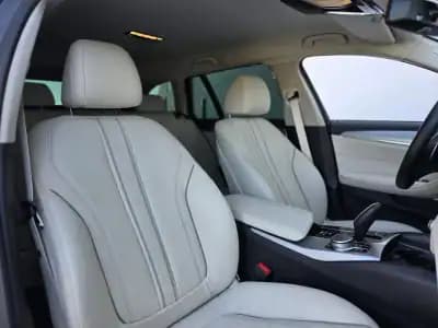 Vendo BMW 520 2021 - 35500 EUR, 95000 km - AUTO.MOTO.pt