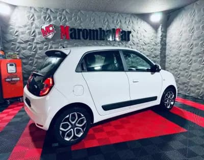 Sell Renault Twingo 2020 - 11990 EUR, 60657 km - AUTO.MOTO.pt
